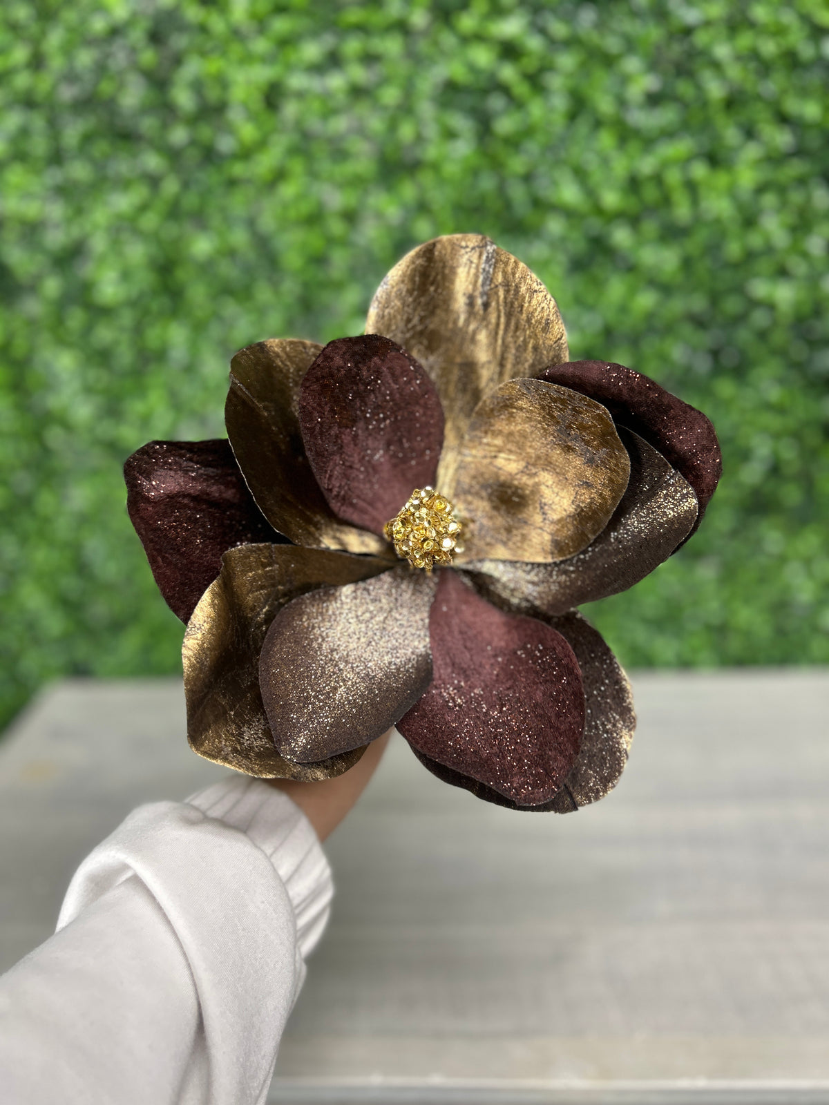 24 Inch Brown Magnolia Spray