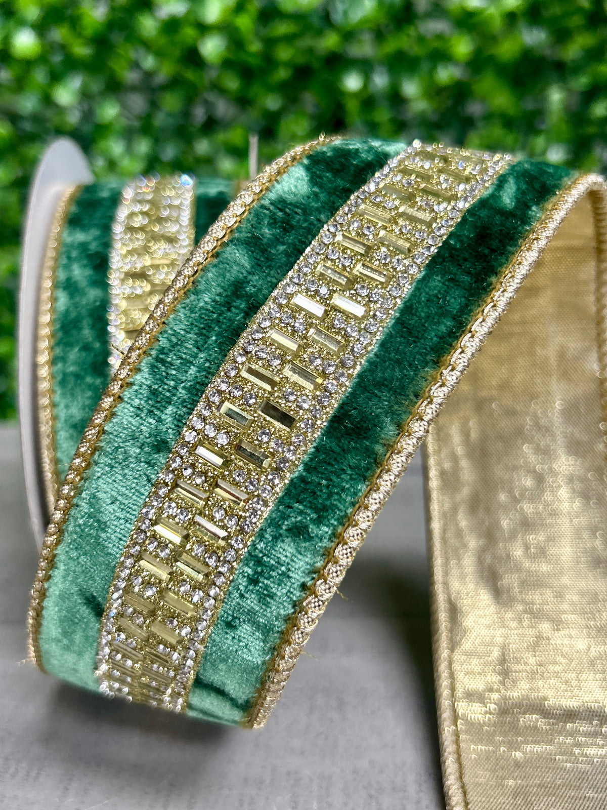 John Mark 1.5 Inch By 5 Yard Green Velvet Jeweled Center Fused Backing Ribbon