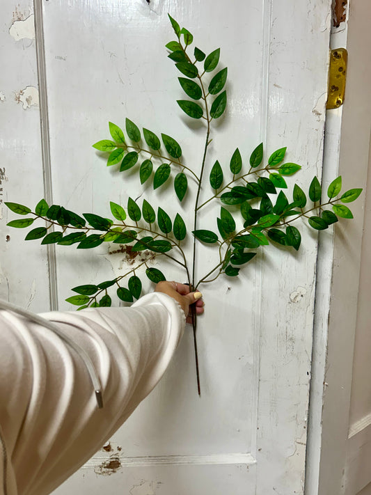27 Inch Green Smilax Leaves Spray