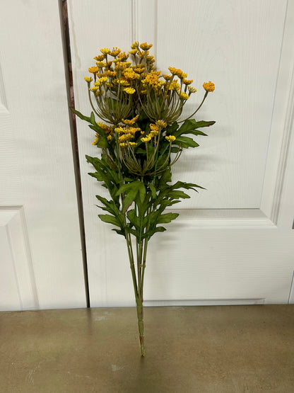 21 Inch Yellow Queen Ann Lace Bush