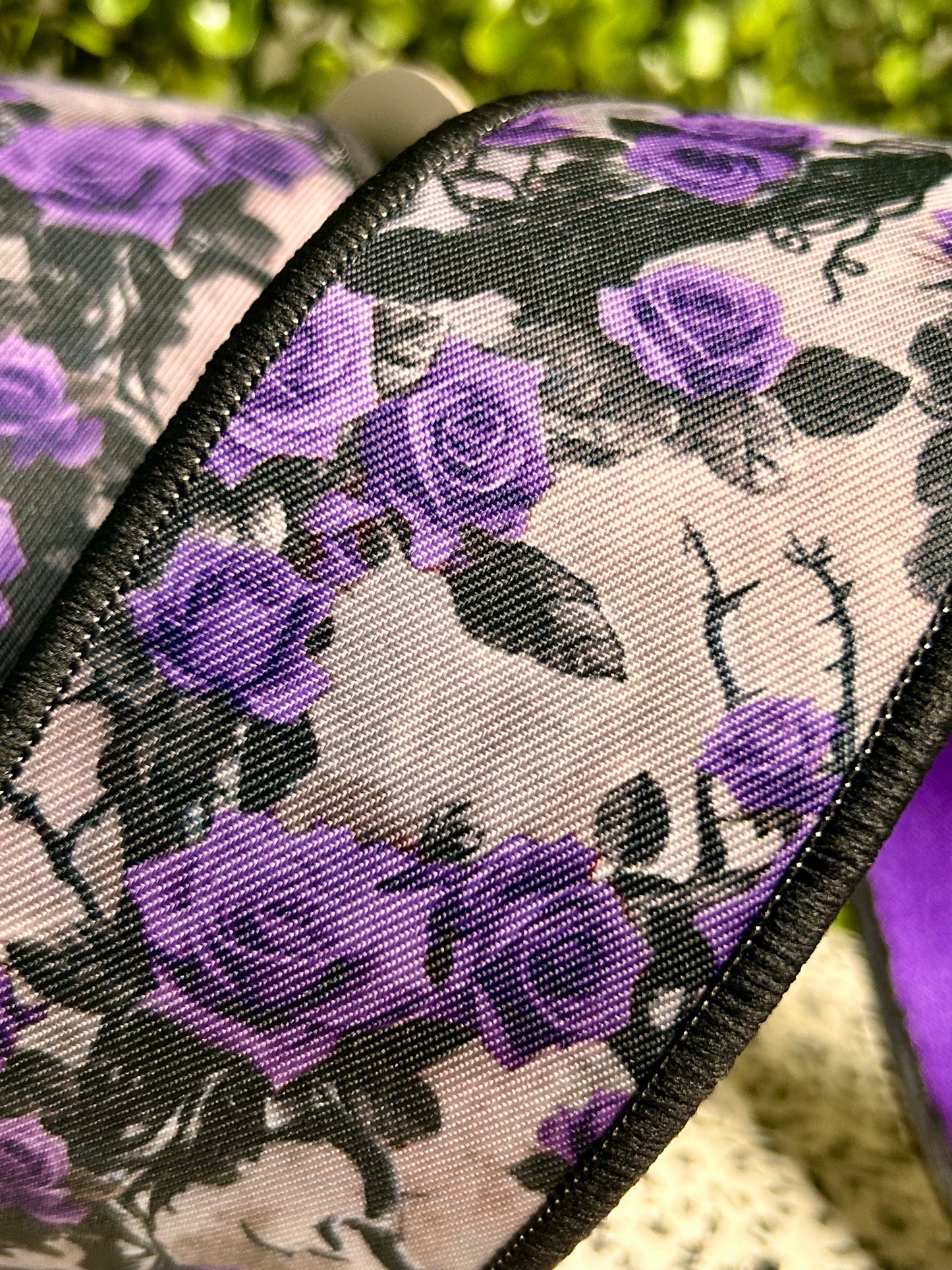 2.5 Inch By 10 Yards Violet And Lilac Roses And Vines Fused Ribbon