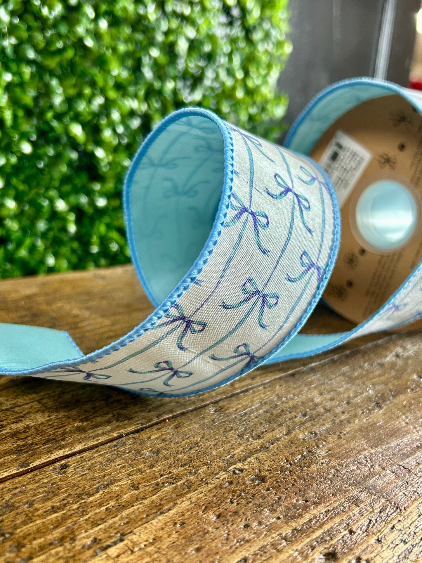 2.5 Inch By 10 Yard Blue Bows On White Dupioni Ribbon