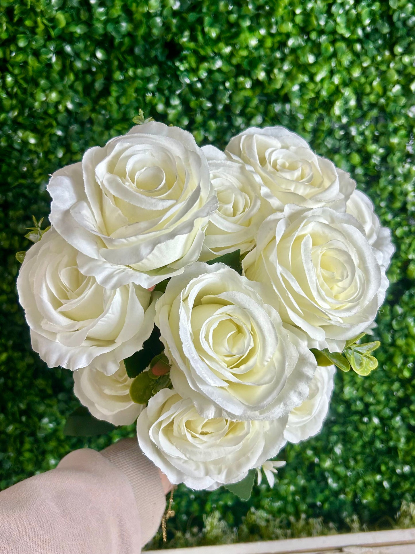 21.5 Inch White Rose Bush
