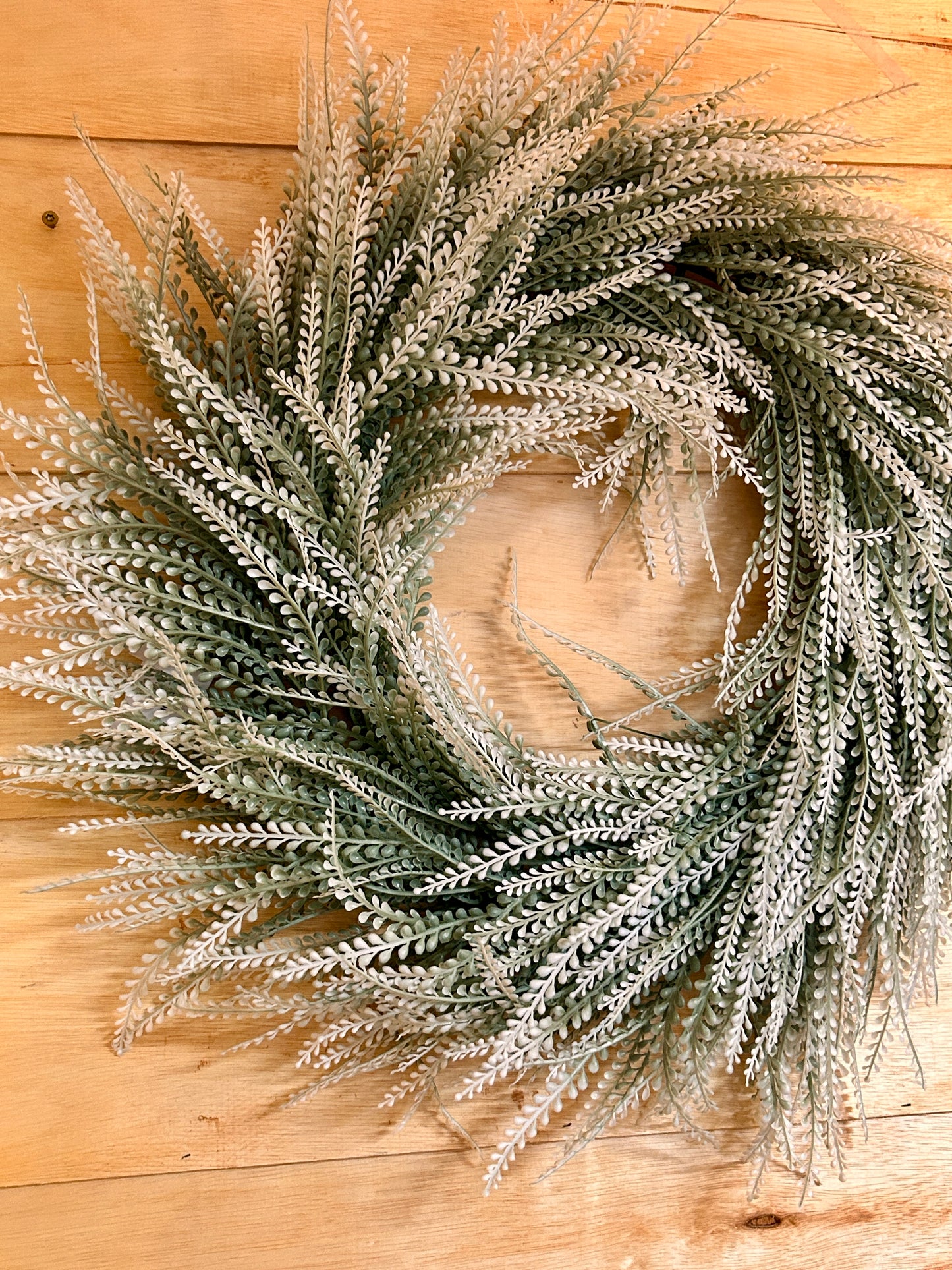 24 Inch Frosted White Round Bead Grass Wreath