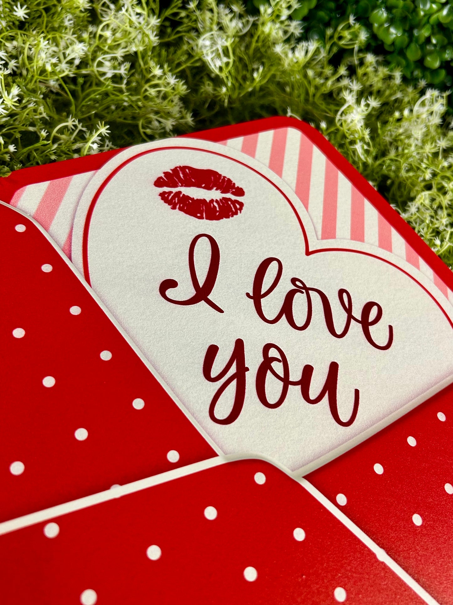 11.25 Inch I Love You Open Envelope Metal Sign