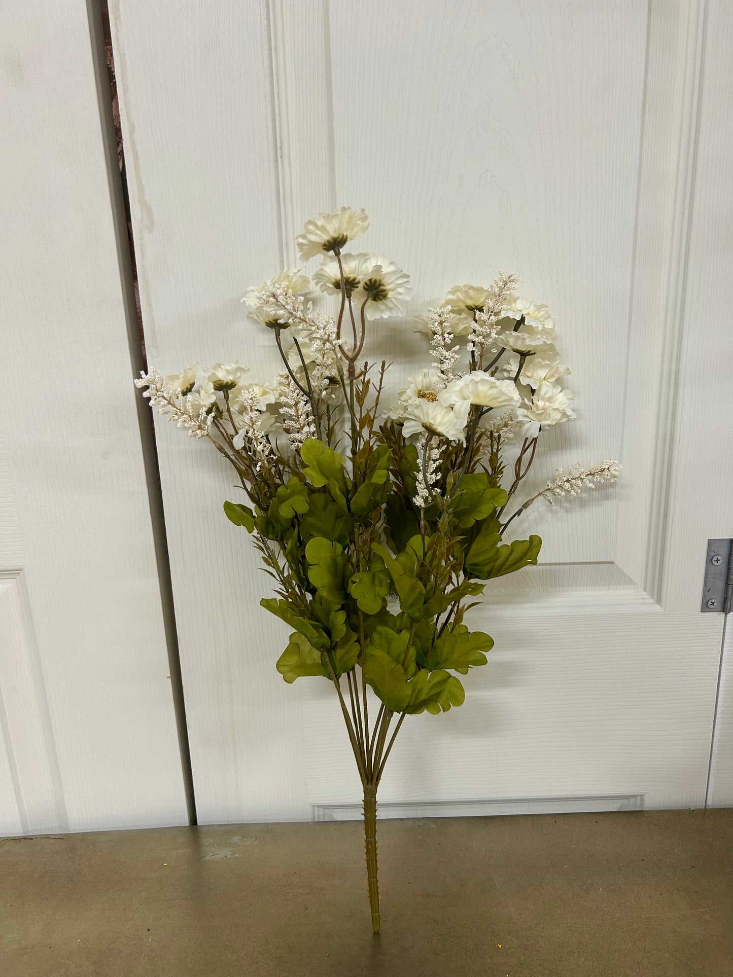 19 Inch Cream Mini Daisy And Astilbe Bush