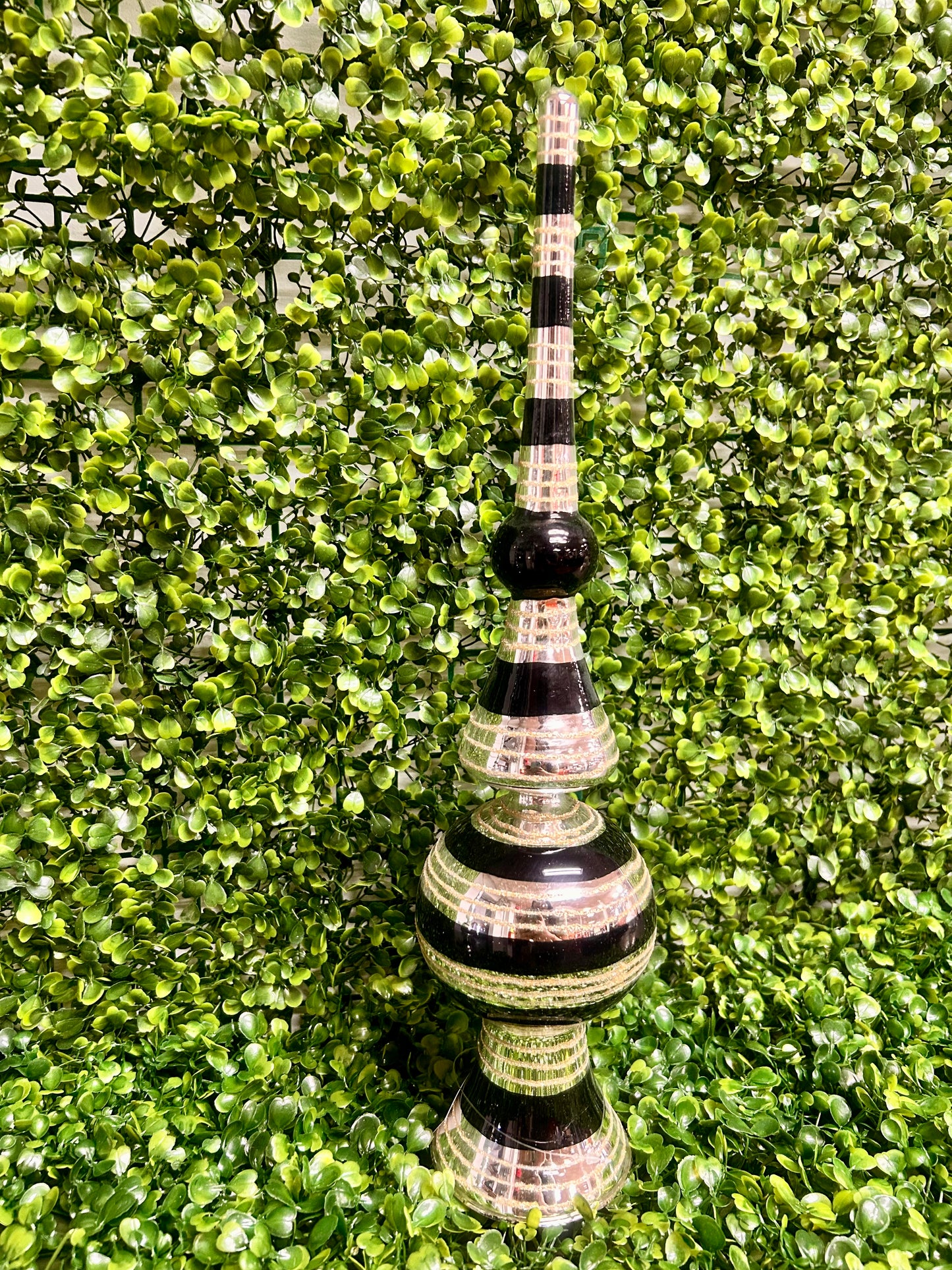 16 Inch Glittered Black And Silver Glass Finial