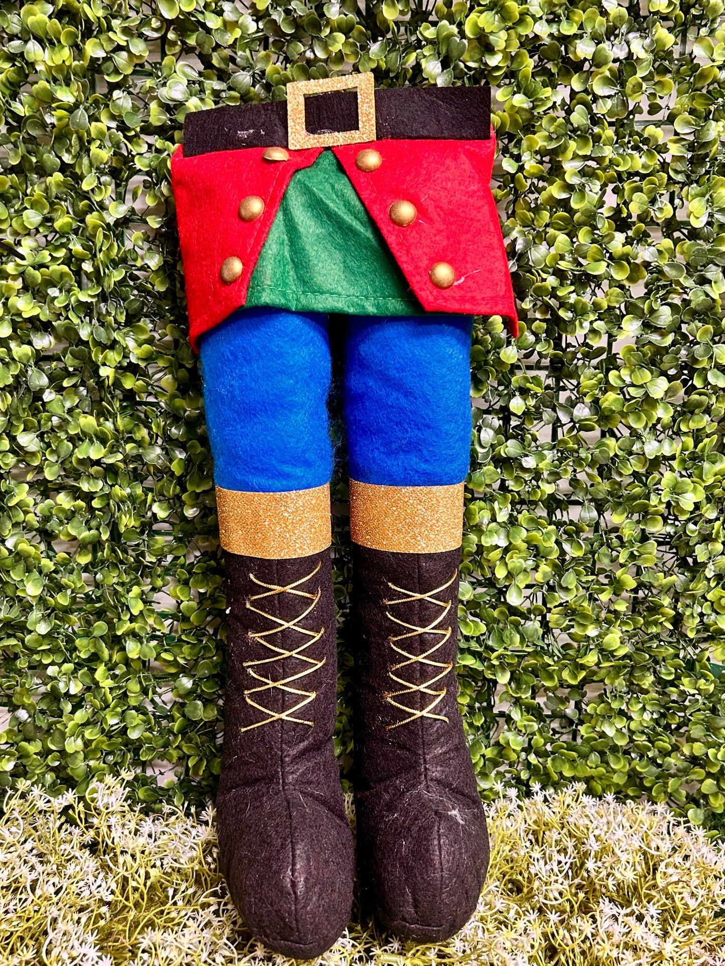 33 Inch Red Black Blue And Gold Nutcracker Decor Kit
