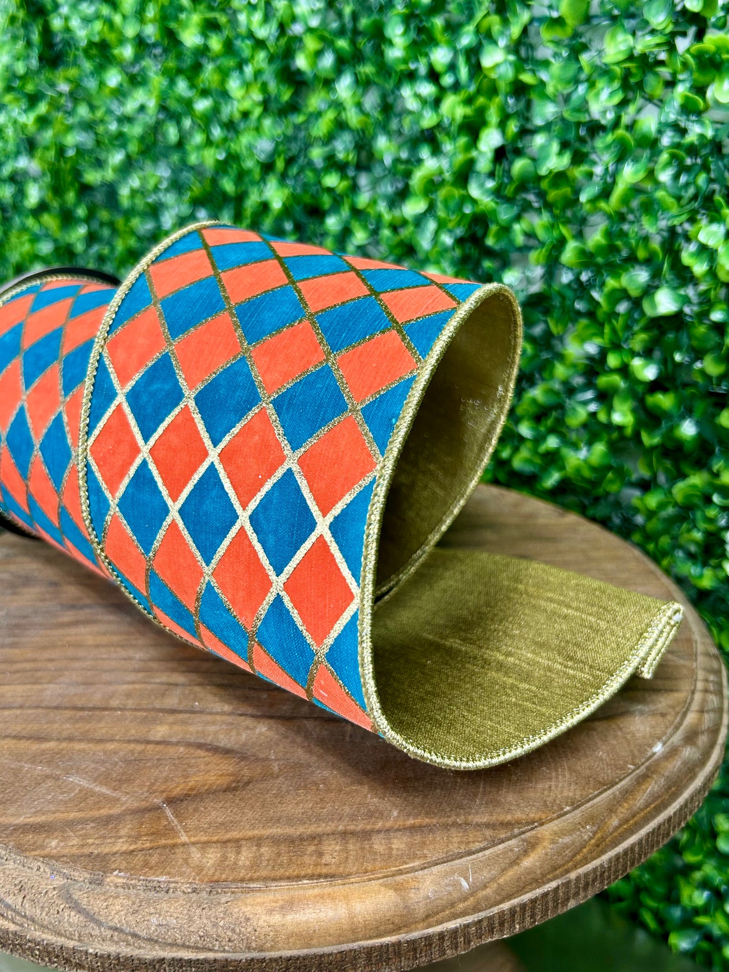4 Inch By 5 Yard Orange And Turquoise Diamond Elite Metallic Outline Deluxe Wired Edge Ribbon