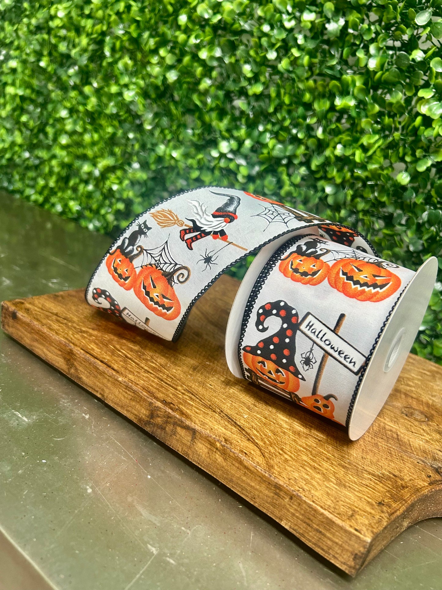 2.5 Inch By 10 Yard Halloween Pumpkin And Gnome Witches Ribbon