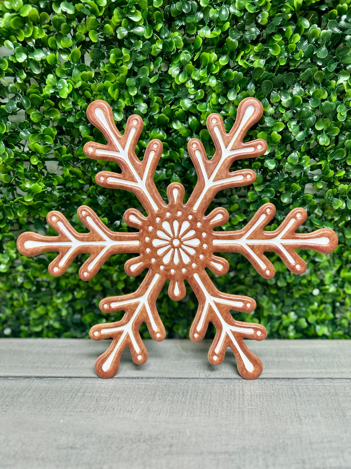 12 Inch Brown And White Metal Embossed Snowflake Sign