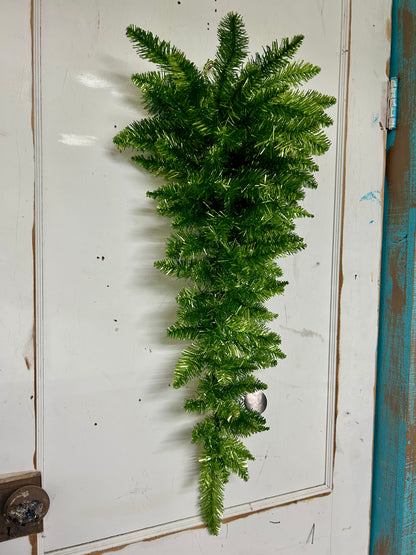 30 Inch Metallic Green Teardrop