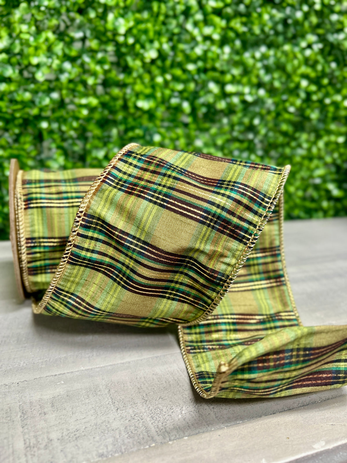 4 Inch By 10 Yard Green Metallic Plaid Ribbon