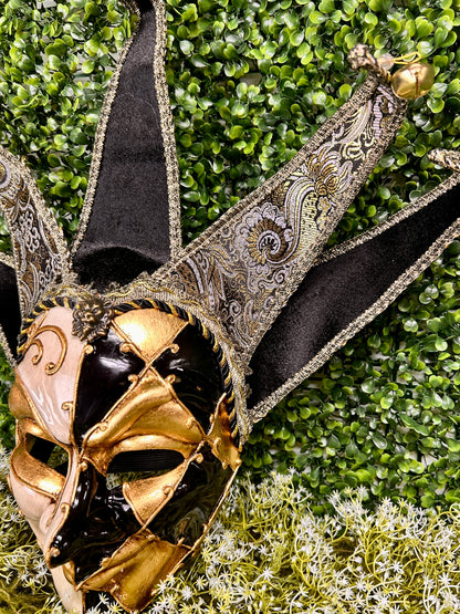 13.25 Inch Black White And Gold Jester Mask