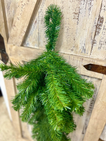 32 Inch Colorado Spruce Teardrop