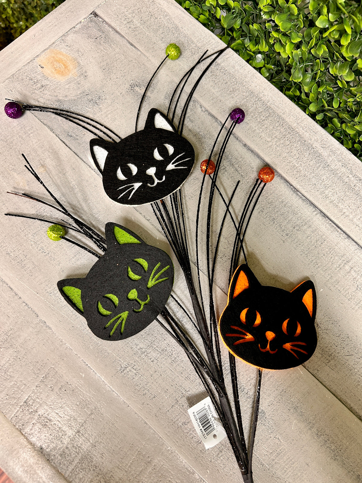 23 Inch Glitter Felt Cat Spray