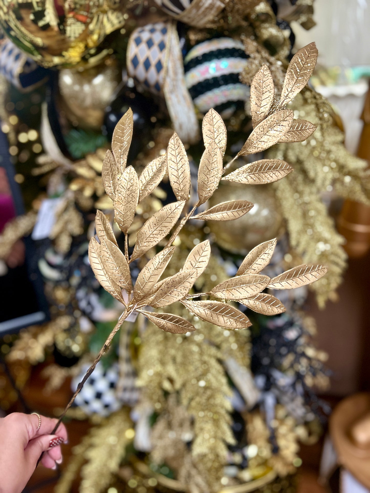 26 Inch Gold Metallic Bay Leaf Spray