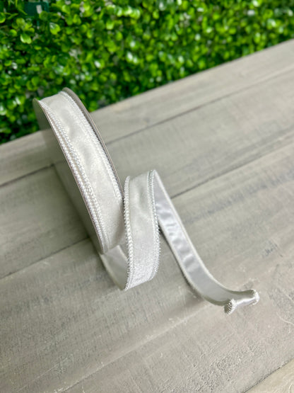 7/8 Inch By 10 Yard White Deluxe Velvet With Satin Backing Ribbon