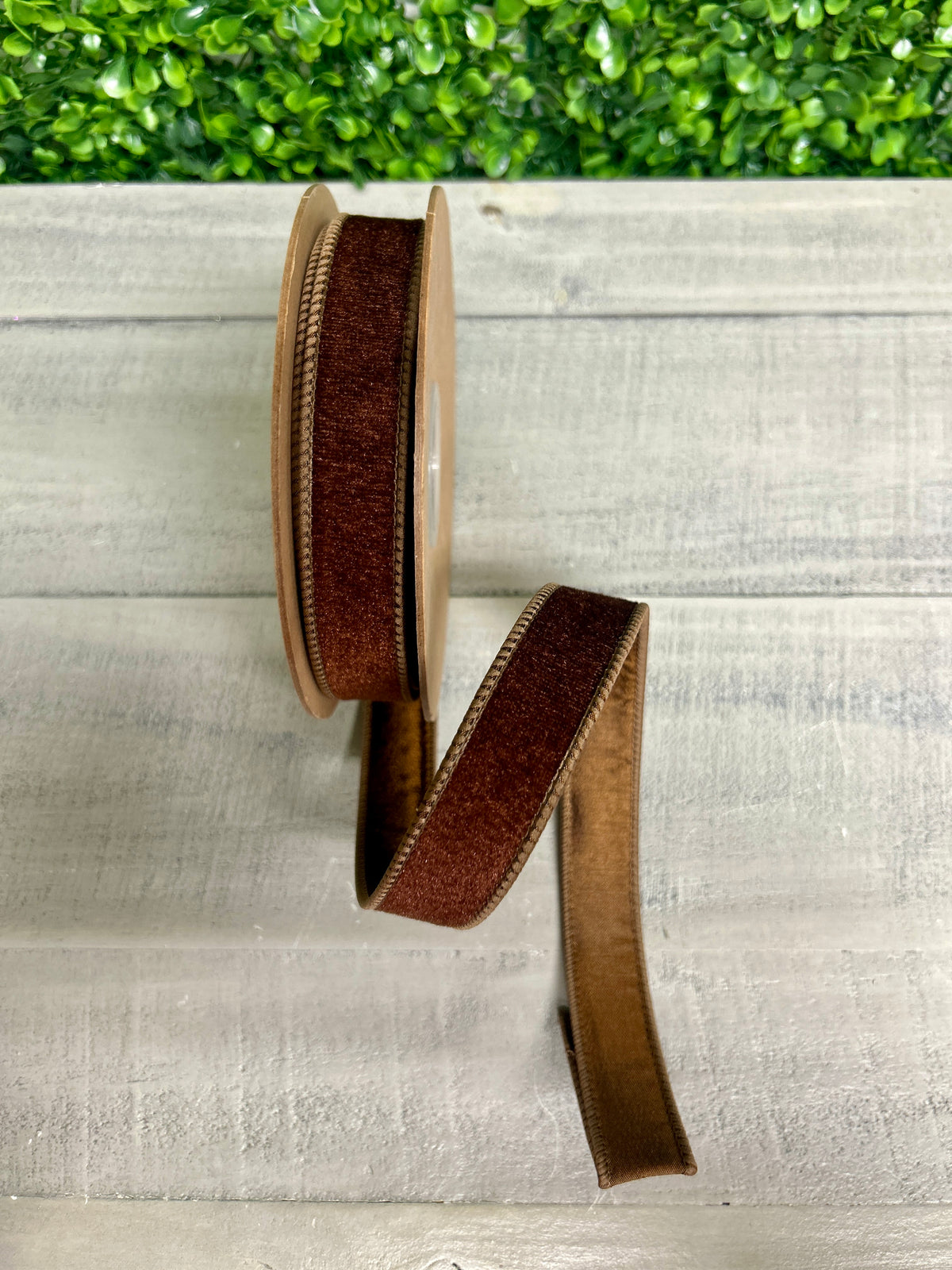 1 Inch By 10 Yard Brown Heritage Velvet Ribbon