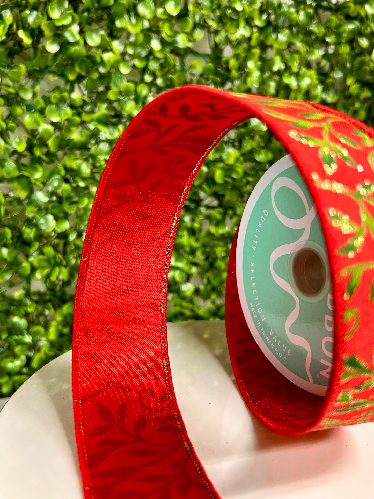 1.5 Inch By 10 Yard Red Green Gold Tonal Leaves Ribbon