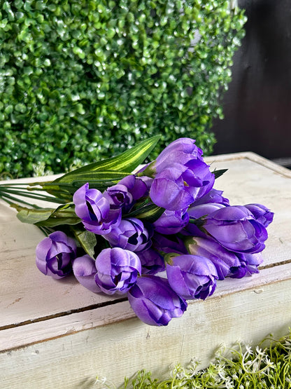 18.5 Inch Purple Crocus Bush