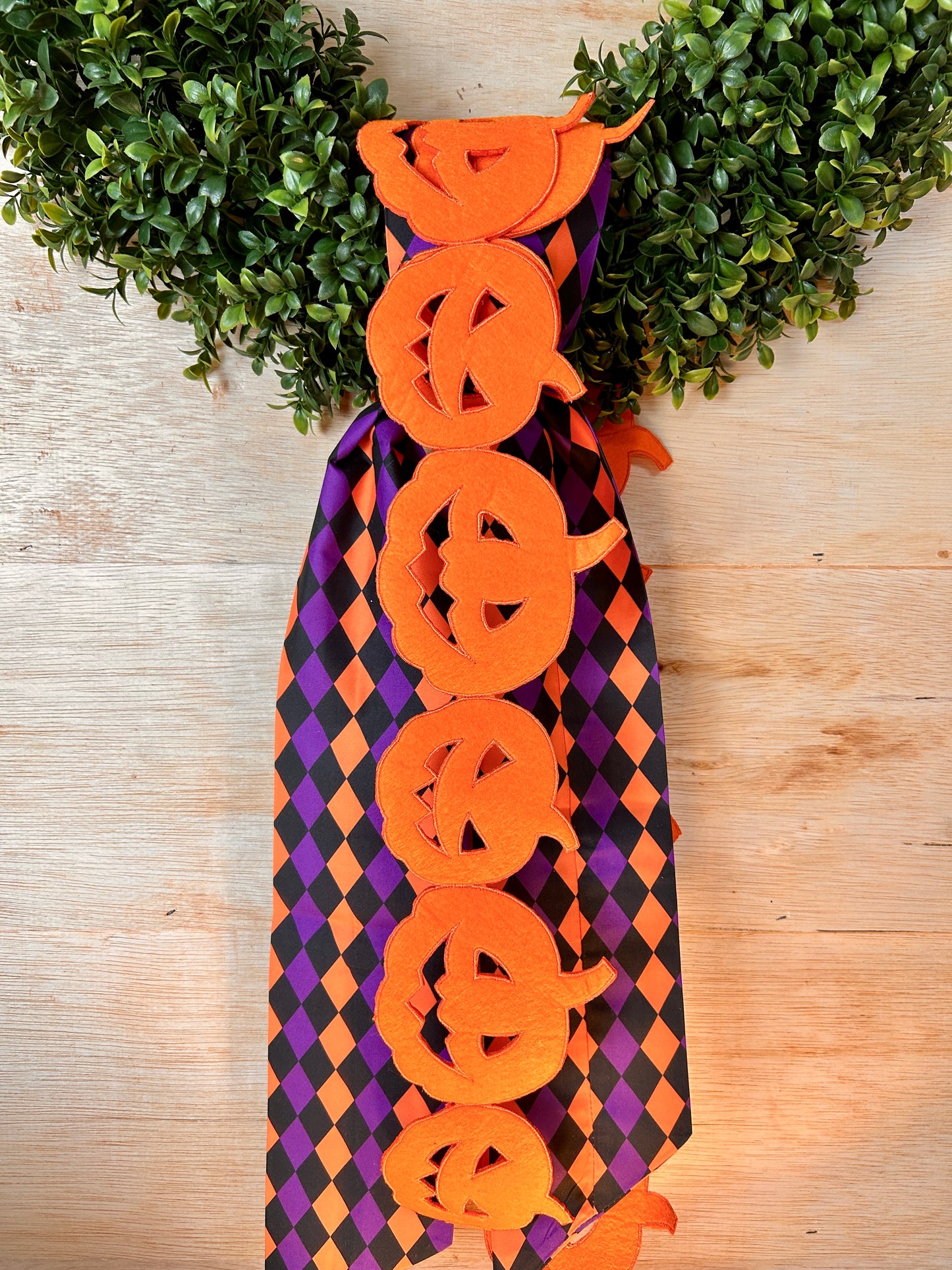 4 Inch By 5 Yards Orange Jack-O-Lantern Felt Embroidered Garland