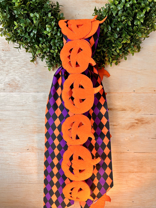 D. Stevens 4 Inch By 5 Yards Orange Jack-O-Lantern Felt Embroidered Garland