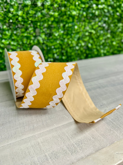 2.5 Inch By 10 Yard Tan Velvet With Iridescent Ric Rac Edge Ribbon