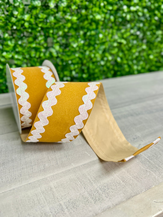 2.5 Inch By 10 Yard Tan Velvet With Iridescent Ric Rac Edge Ribbon