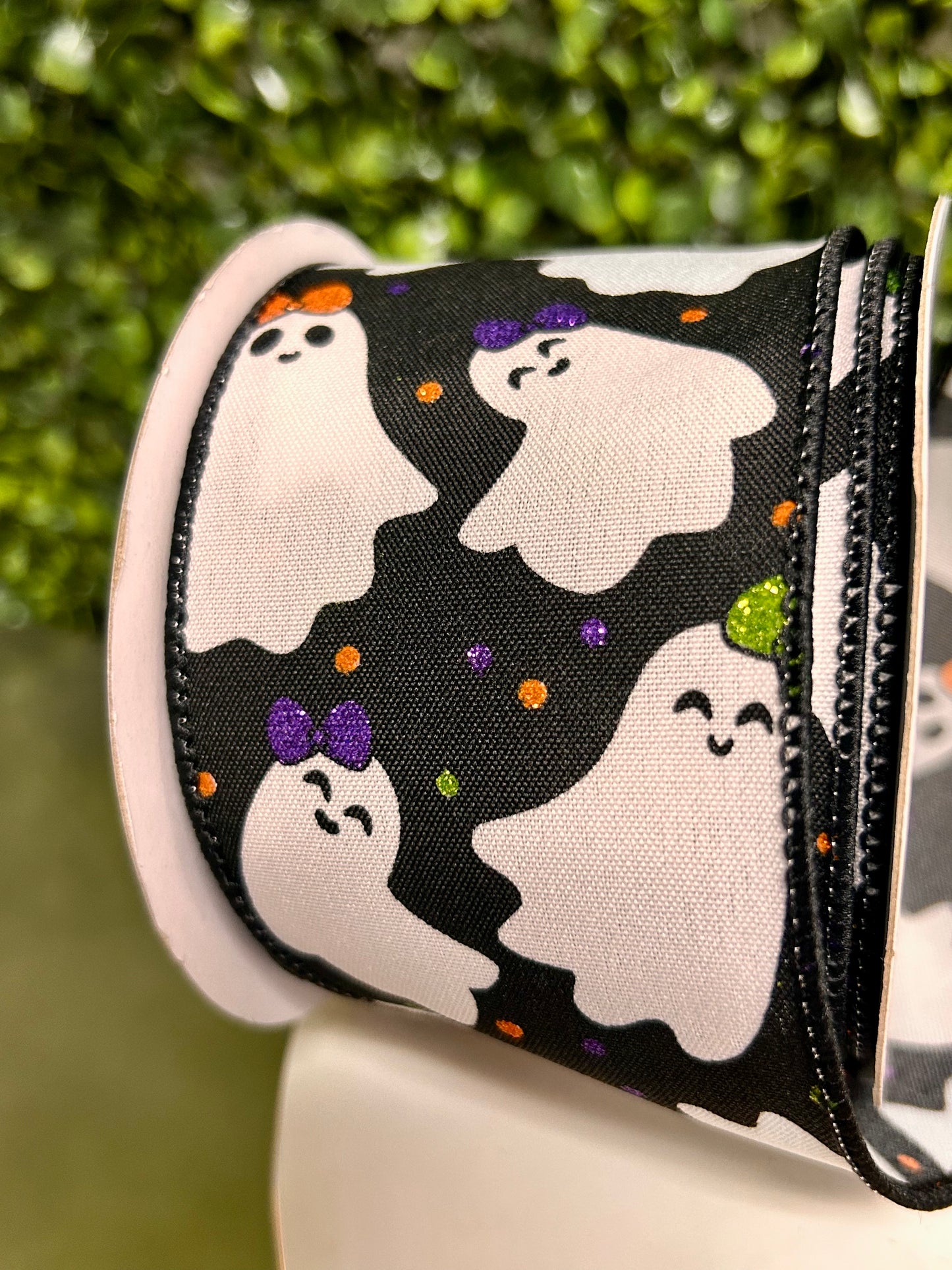 2.5 Inch By 10 Yard Ghosties With Bows Ribbon