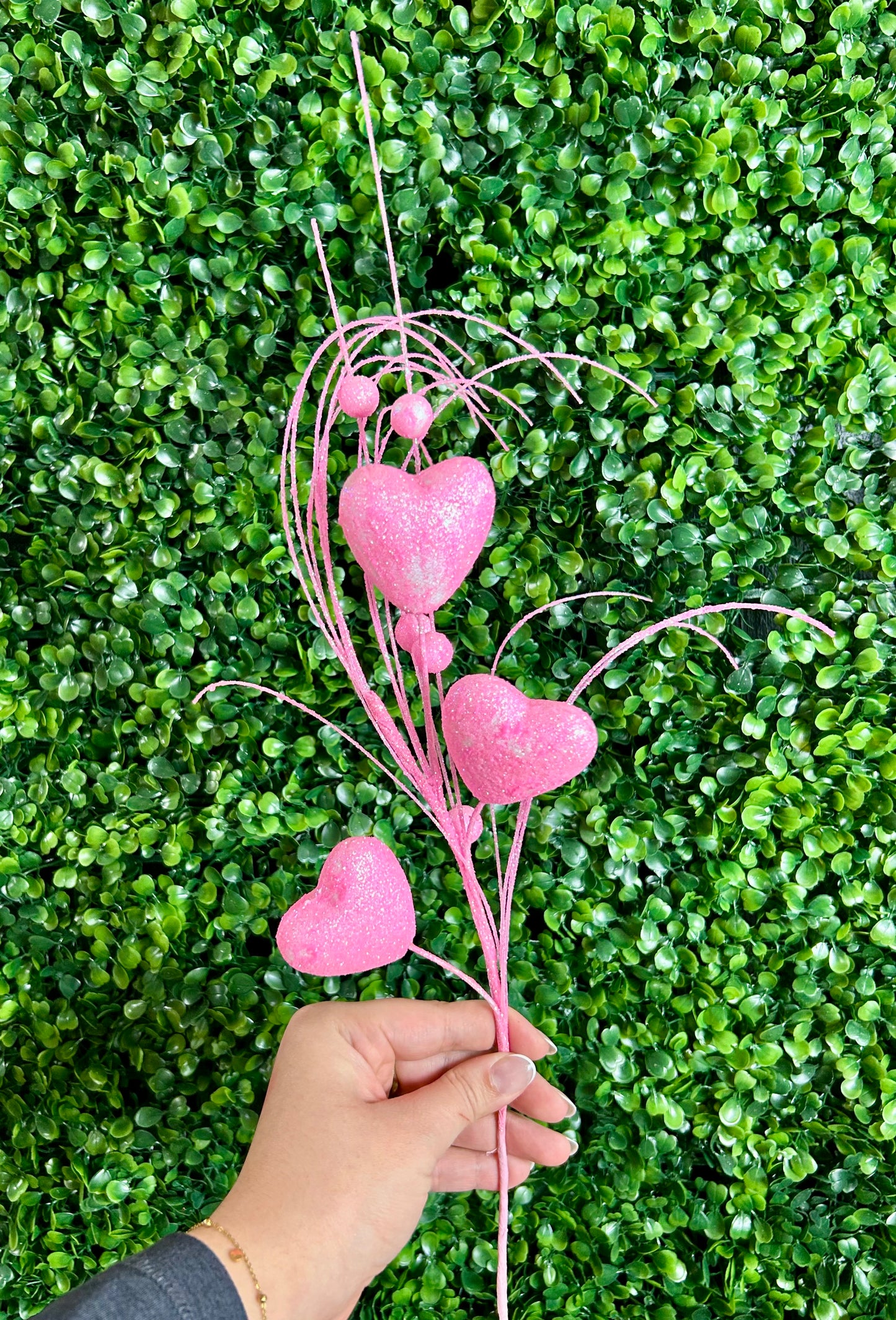 13 Inch Pink Glitter Heart Spray