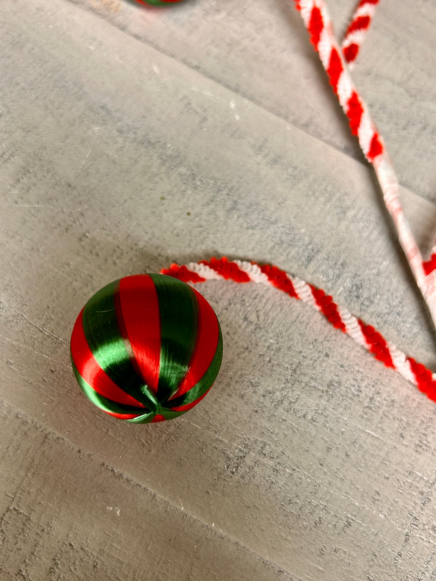 19 Inch Red With Green Ball Ornament Spray