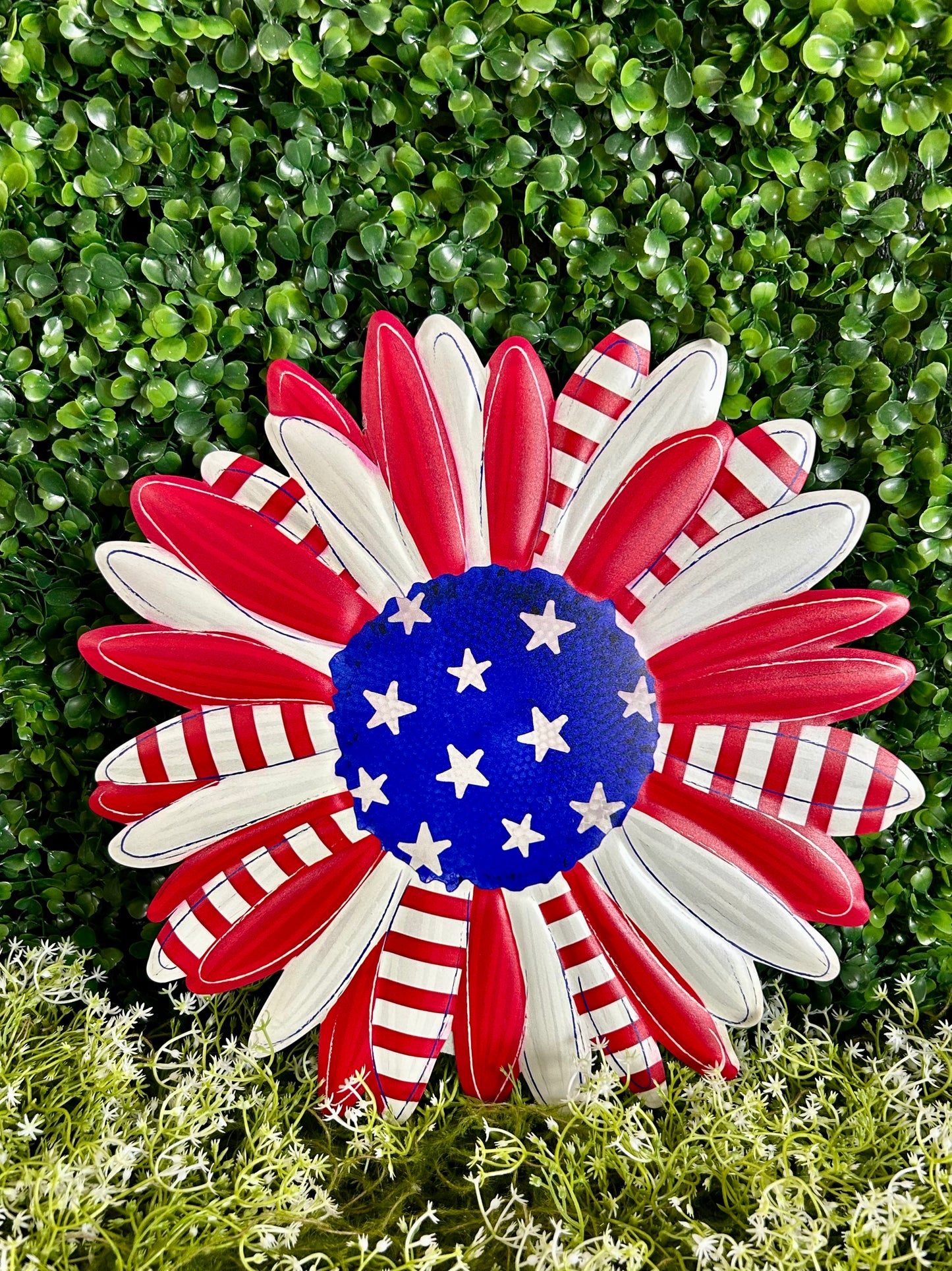 12 Inch Red White And Blue Metal Patriotic Flower Sign