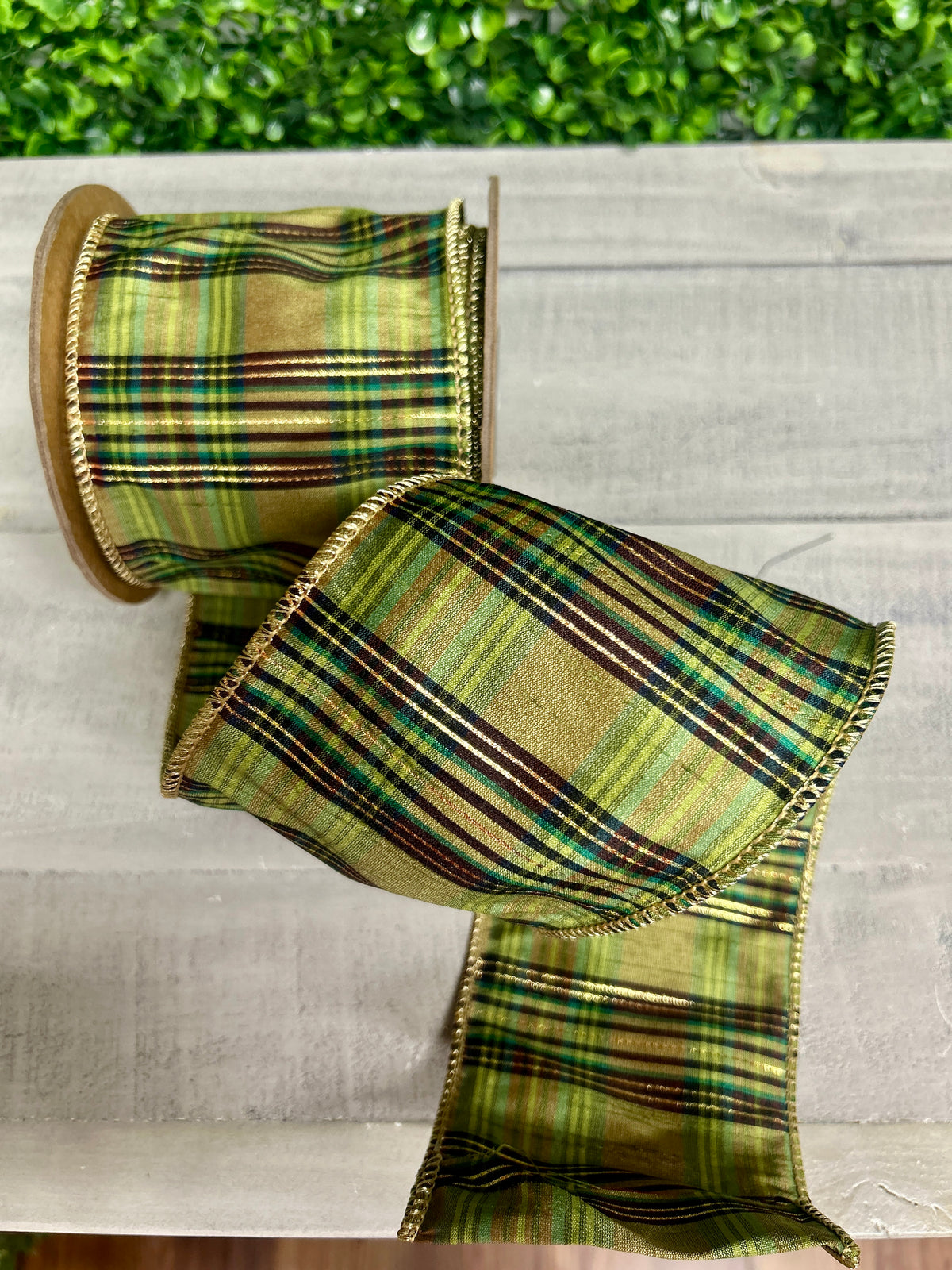 4 Inch By 10 Yard Green Metallic Plaid Ribbon
