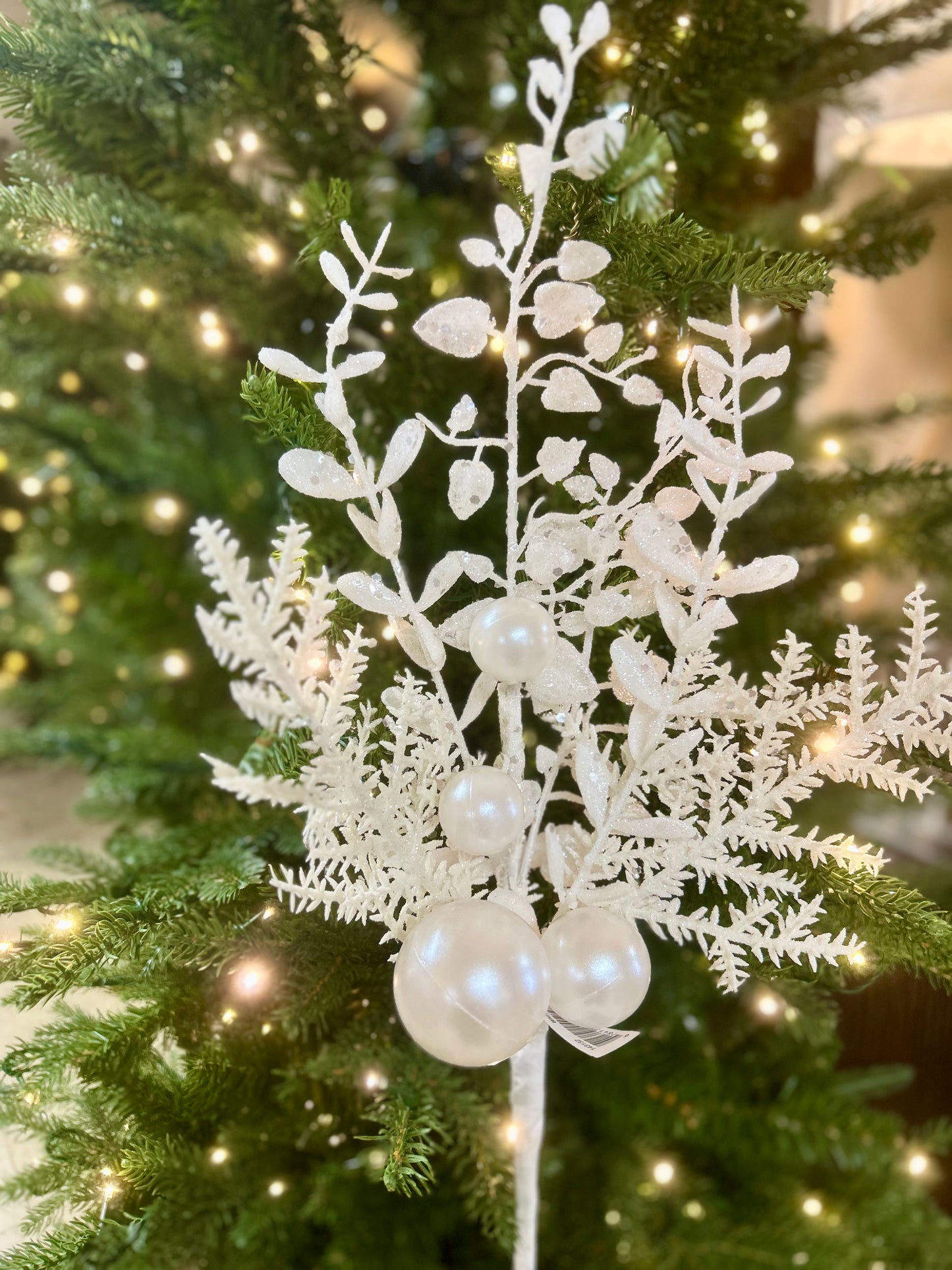 18 Inch White Ball Berry Spray