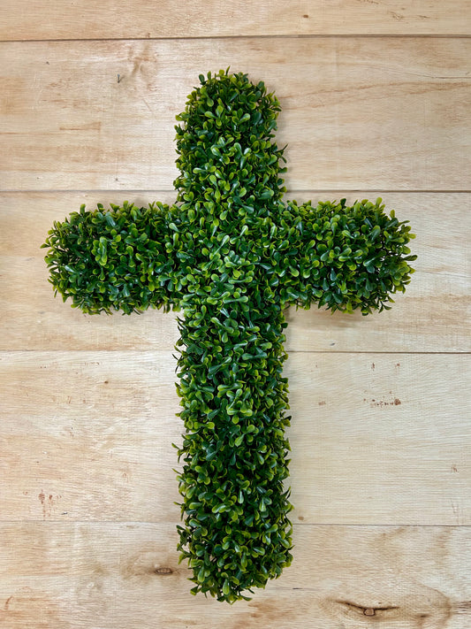 24 Inch Green Cross Boxwood Wreath