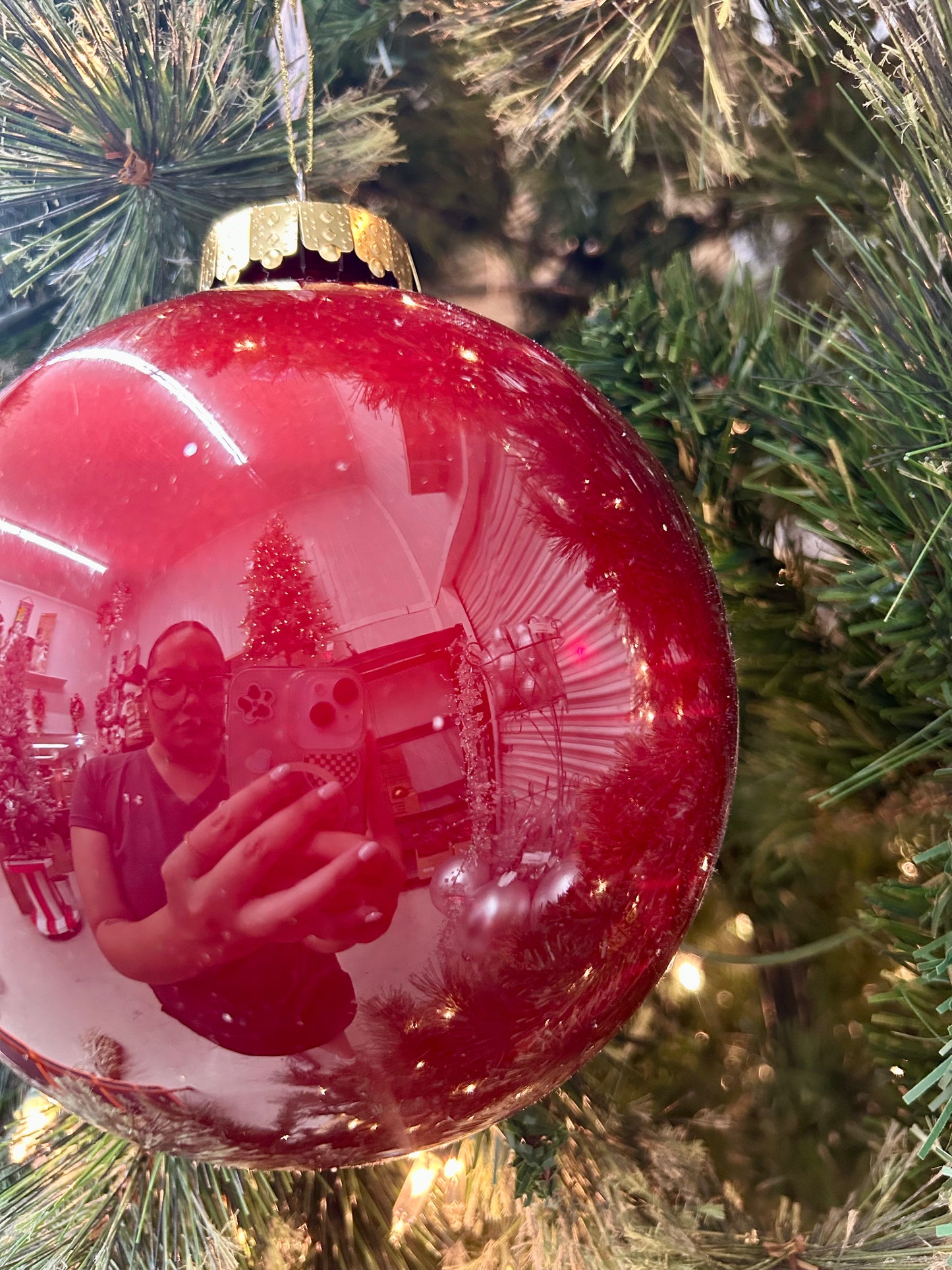 6 Inch Burgundy Lacquer Look Ornament