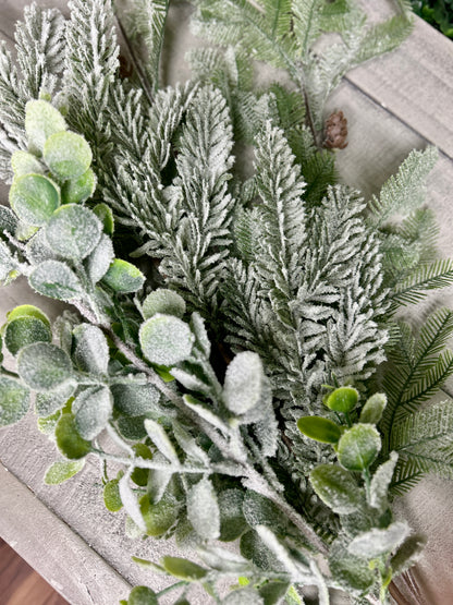 32 Inch Green Flocked Pine Bundle