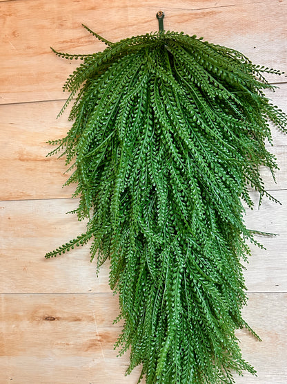 32 Inch Green Bead Grass Teardrop
