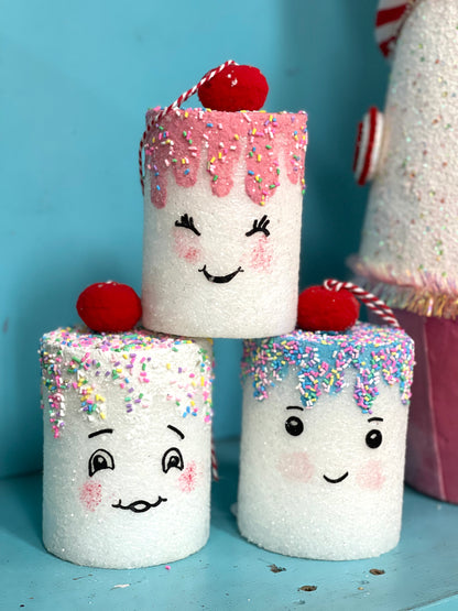 Merry Marshmallow Face Three Styles