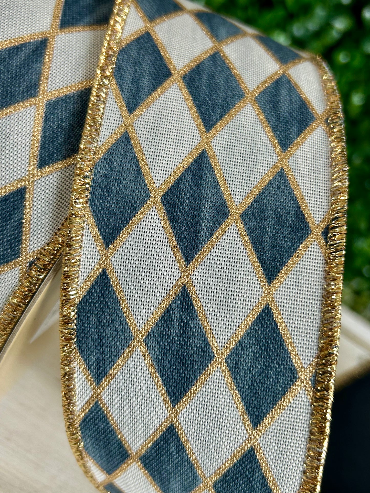 2.5 Inch By 10 Yard Cream Grey Gold And Black Antique Harlequin Fused Ribbon