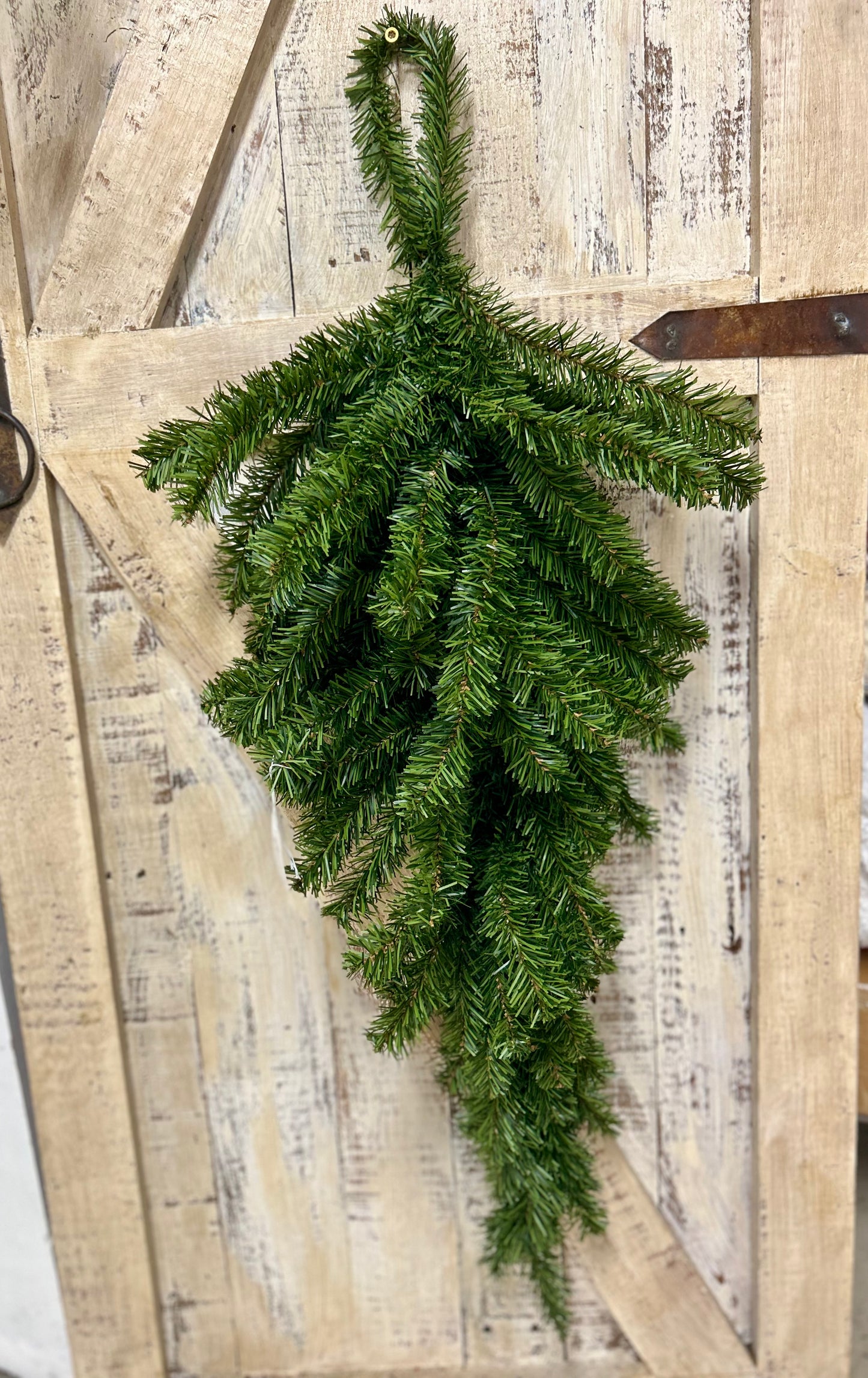 32 Inch Canadian Pine Teardrop