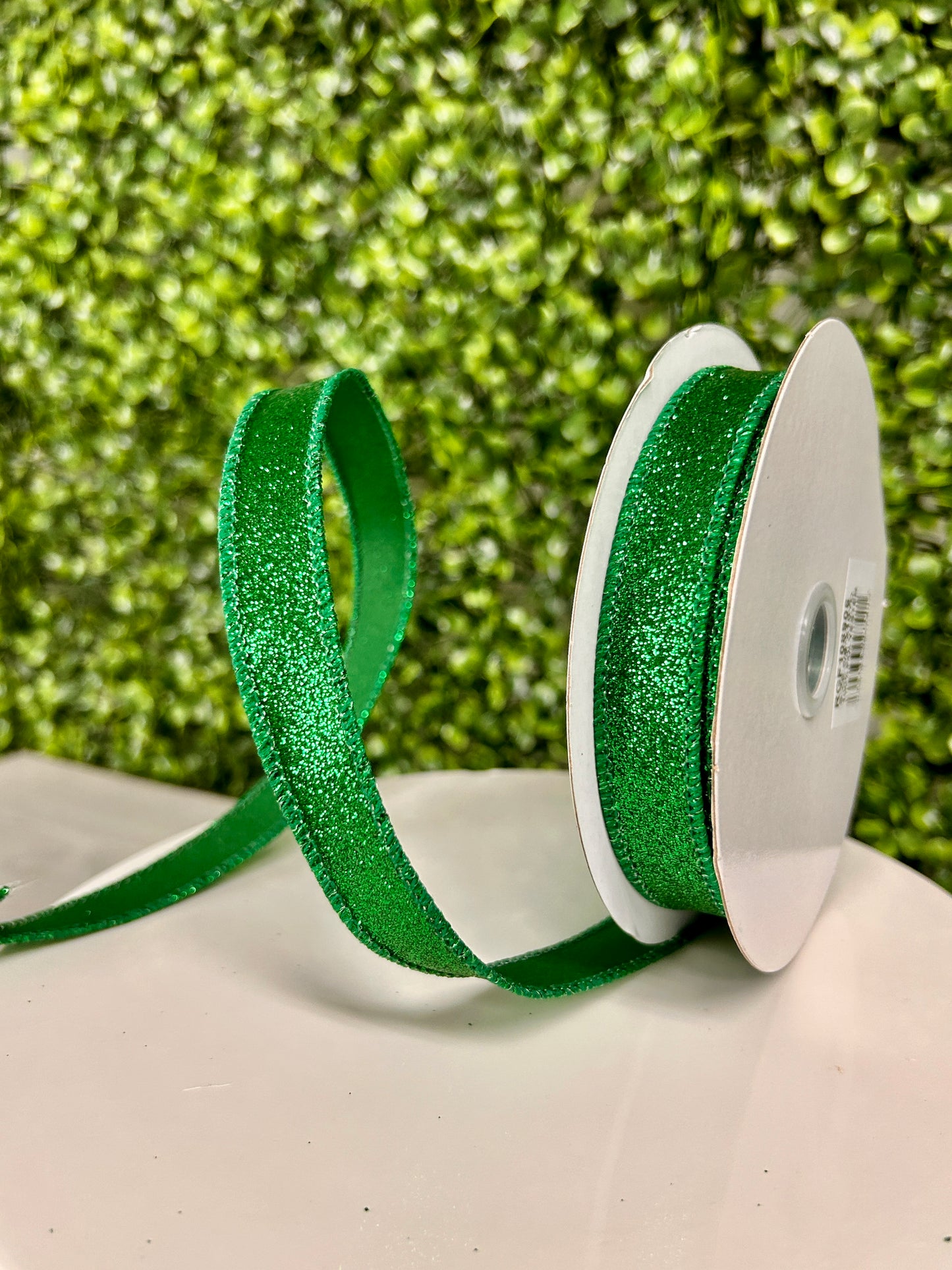 5/8 Inch By 10 Yard Emerald Green Shimmer Glitter Ribbon