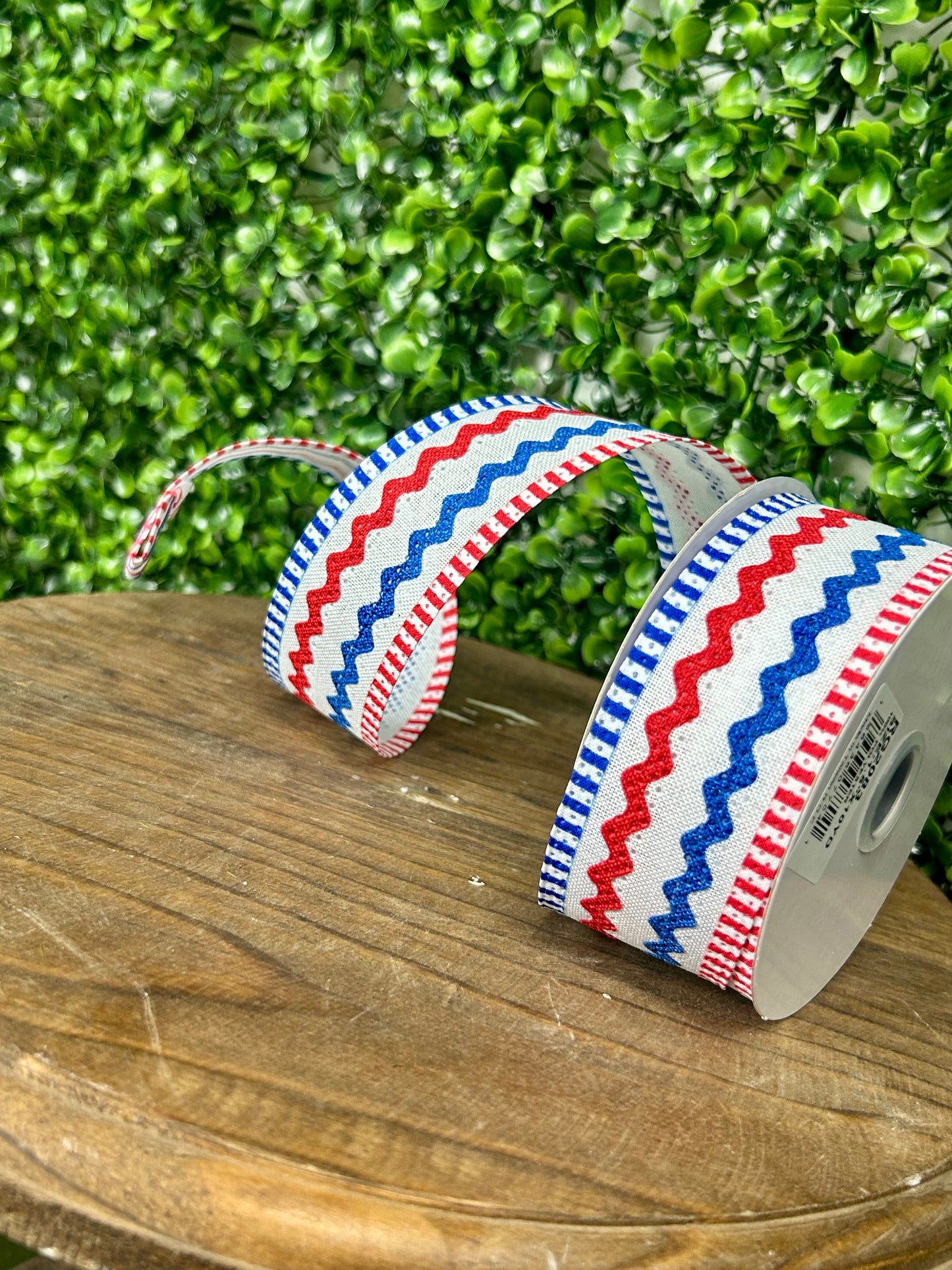 1.5 Inch By 10 Yard Red White And Blue Faux Burlap Ric Rac Stripe Ribbon
