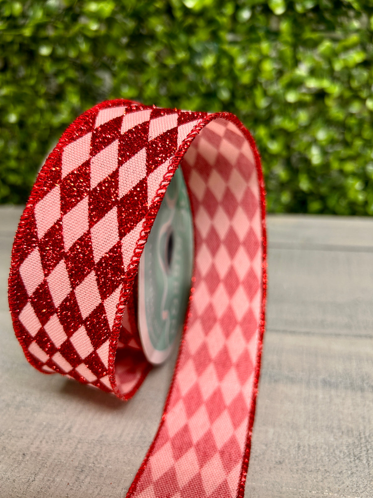 1.5 Inch By 10 Yard Rose Pink And Red Glitter Harlequin Ribbon