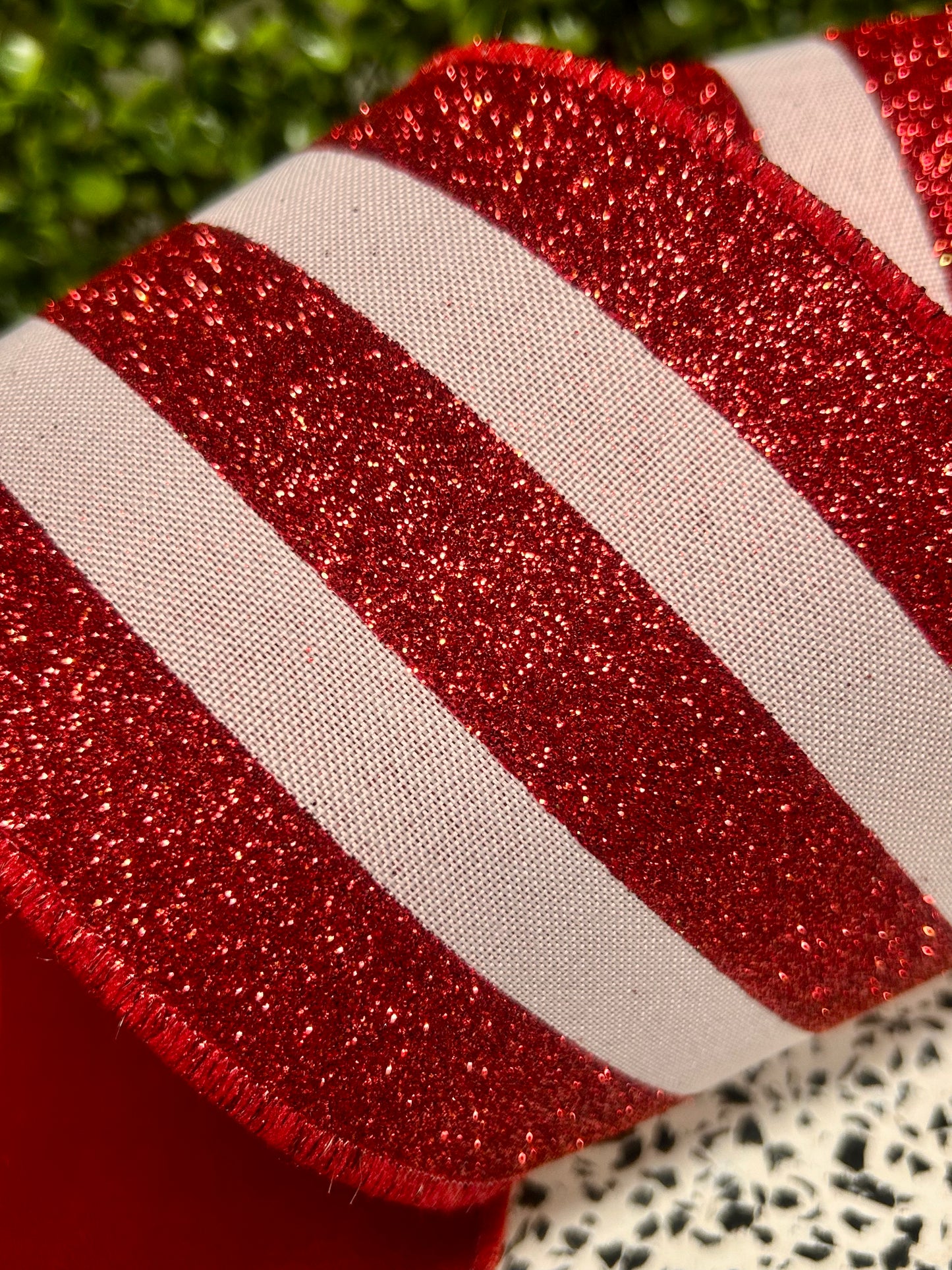 4 Inch By 10 Yard Red And White Vertical Glitter Stripe Fused Ribbon