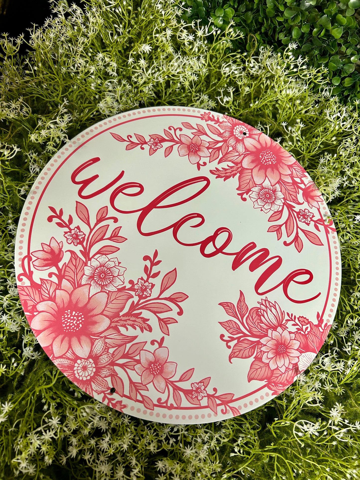 12 Inch Pink And White Metal Chinoiserie Welcome Sign
