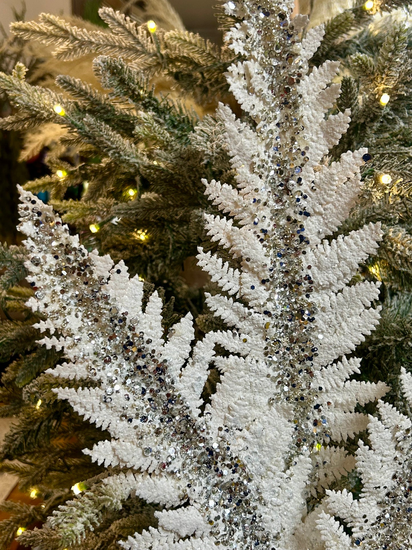 34 Inch White And Platinum Jumbo Glitter Sequin Fern Spray