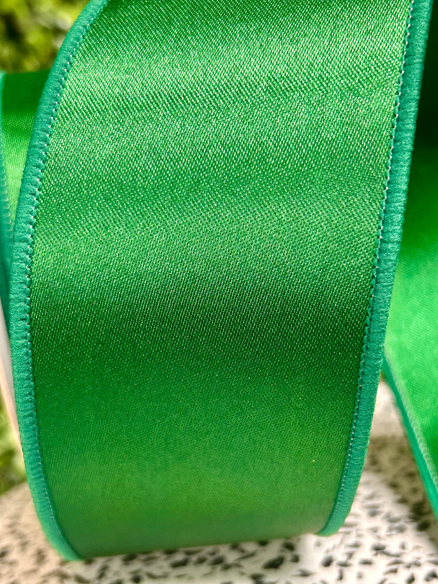 2.5 Inch By 10 Yard Emerald Green Satin Fused Ribbon