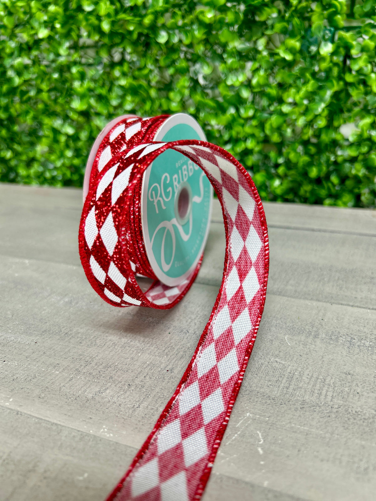 7/8 Inch By 10 Yard Red And White Glitter Harlequin Ribbon